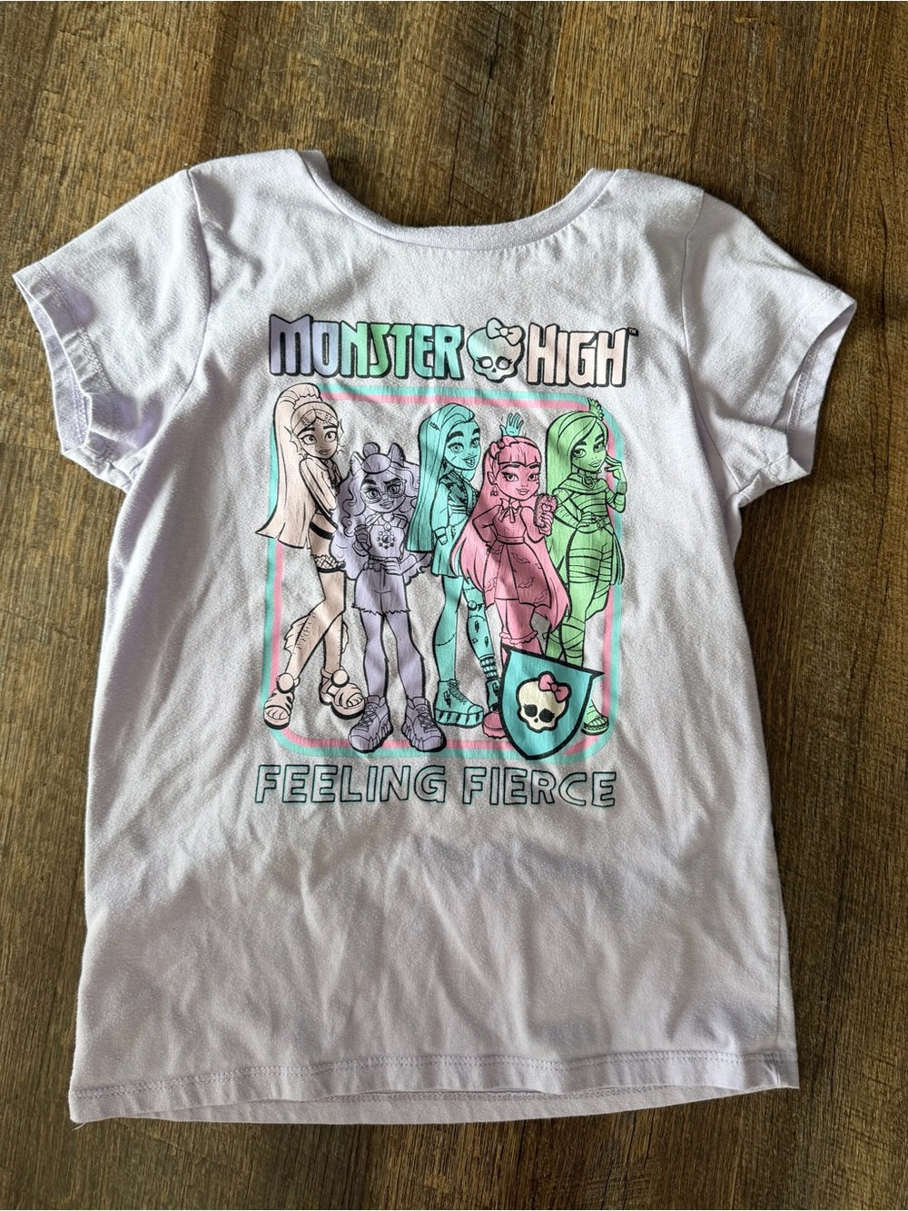 Monster High Feeling Fierce Graphic T-Shirt | Girls Large (10/12)